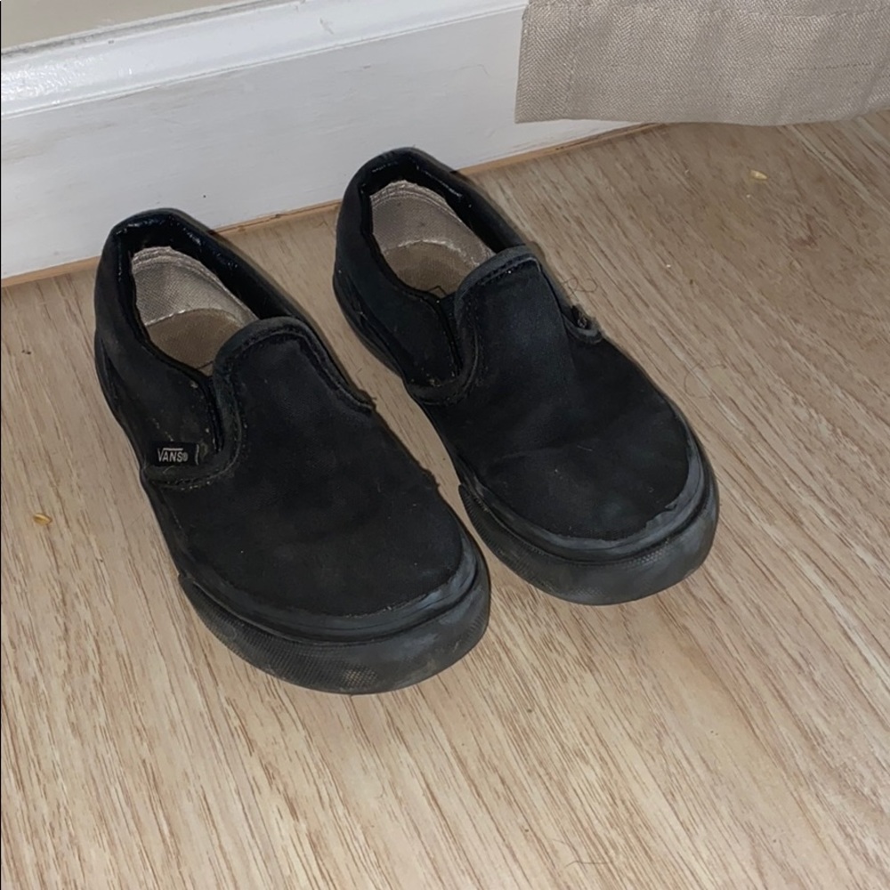 Size 11 toddler vans